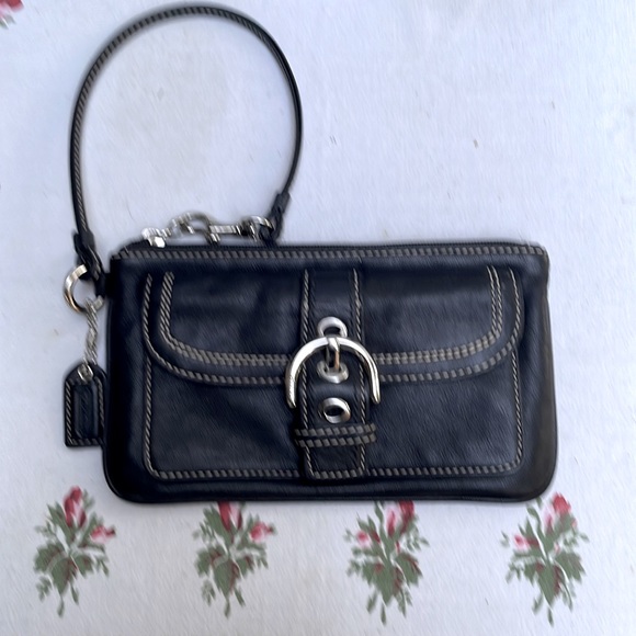 Coach Handbags - Coach Signature Black Leather Wristlet EUC